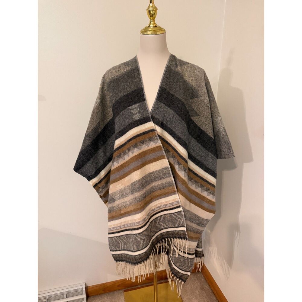 Vince Camuto Striped Ruana Poncho Wrap OS Gray Taupe Fringe Boho